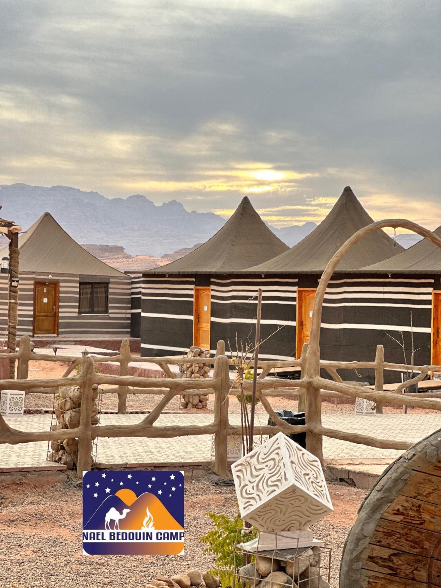 Nael Bedouin Luxury Camp וואדי רם מראה חיצוני תמונה